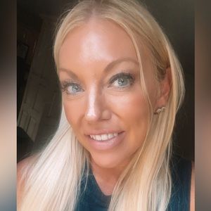 Meet your Posher, Tera